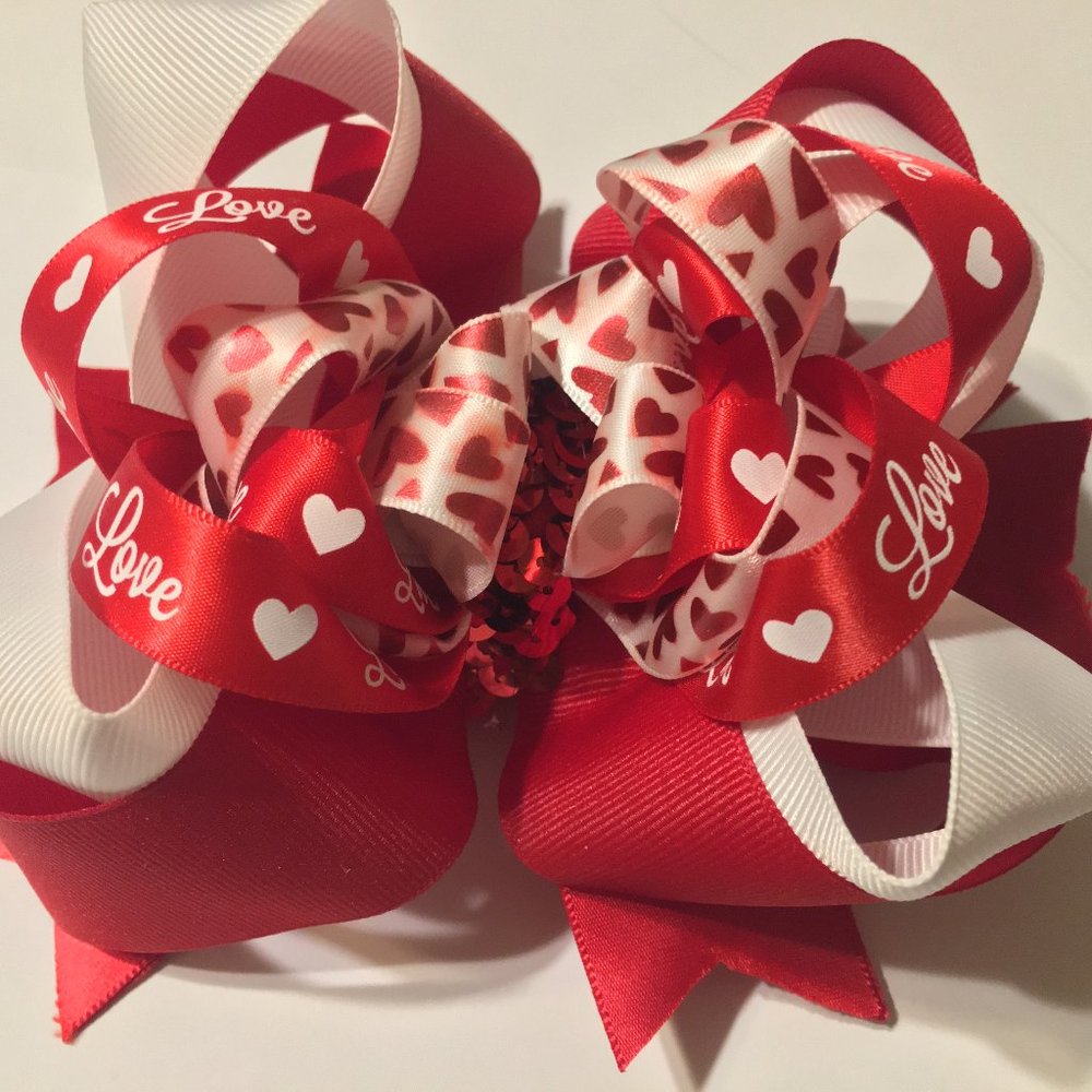 HEAD BAND OR HAIR BOW